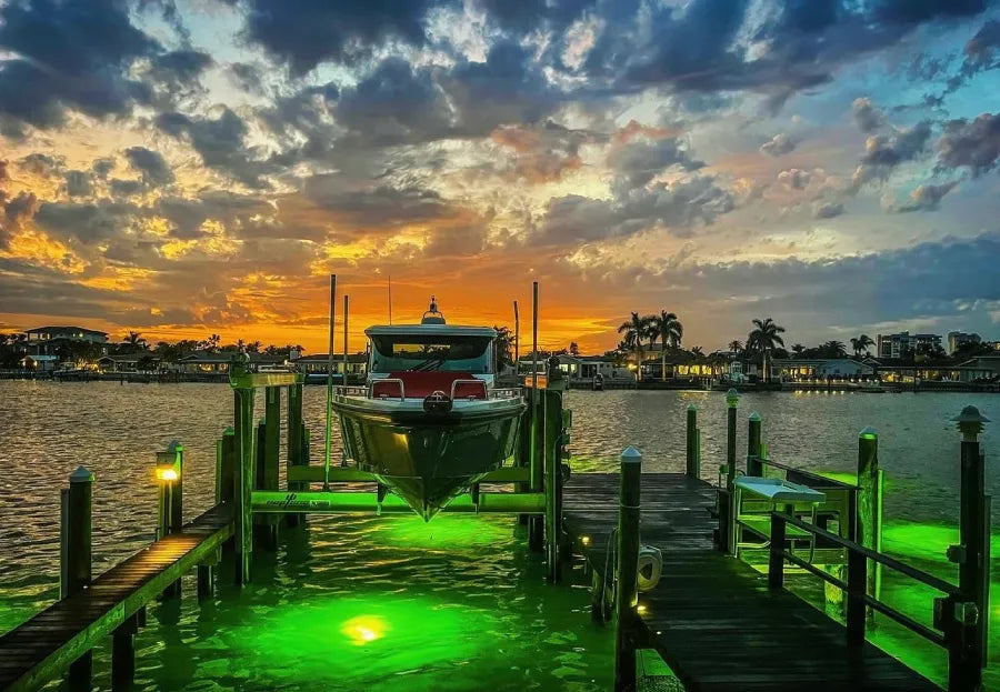 Underwater Lighting - Deep Glow Lighting Underwater Haven Dock & Marine