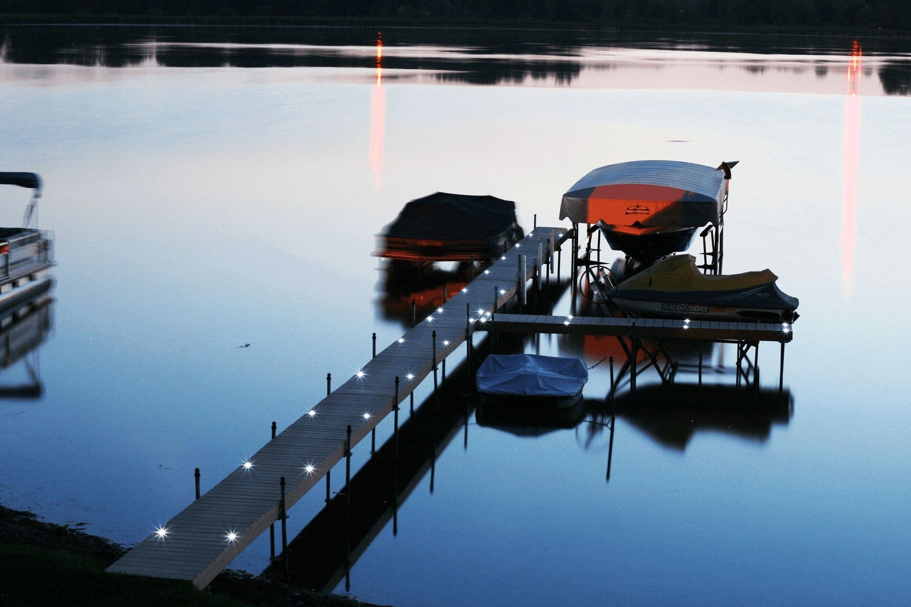 Lake Lite™ Dot Light - 4 Pack in White, Blue, Red, Amber - Haven Dock & Marine